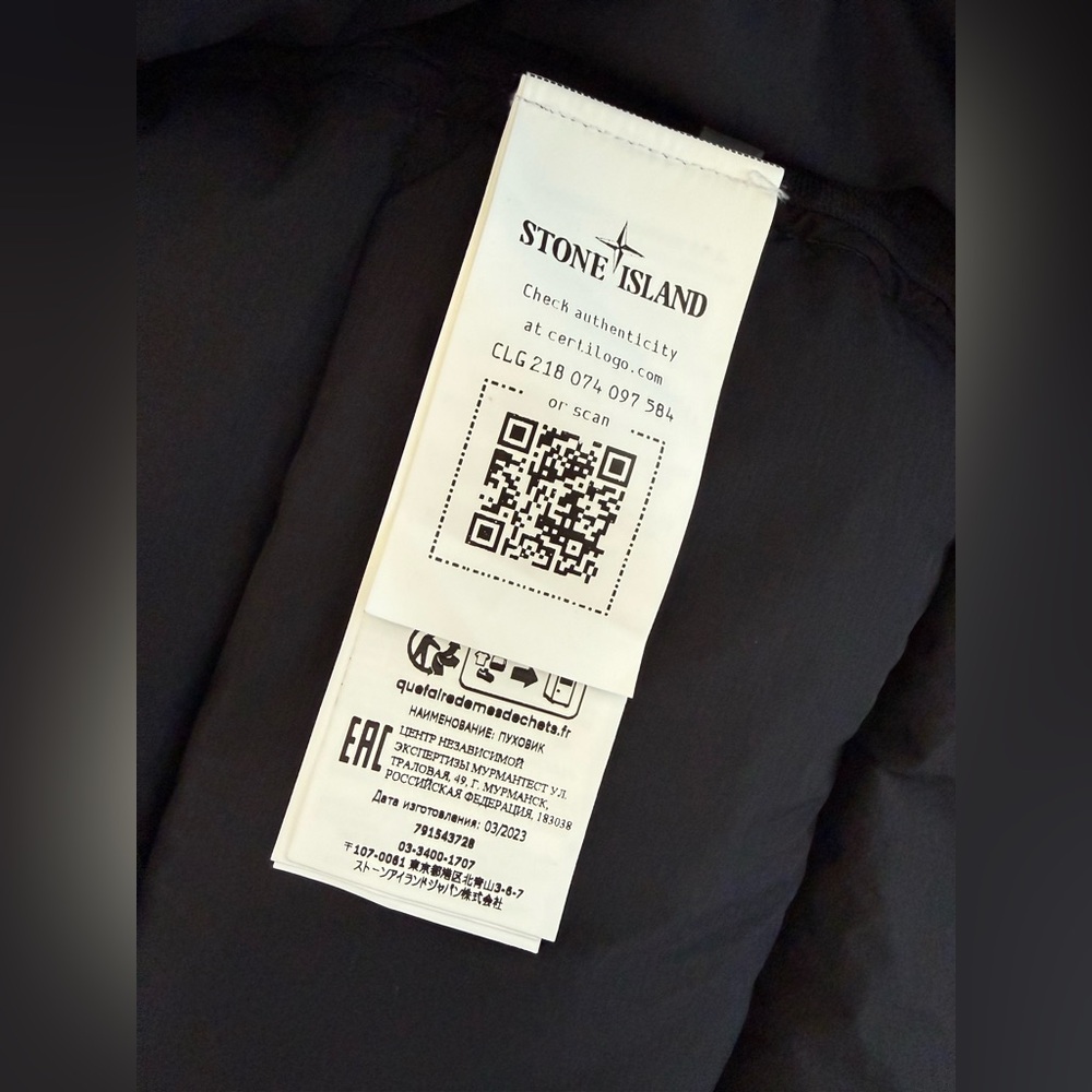 Men’s Stone Island Seamless Tunnel Nylon Down-TC Puffer, Size L in Black. - Picture 6 of 7